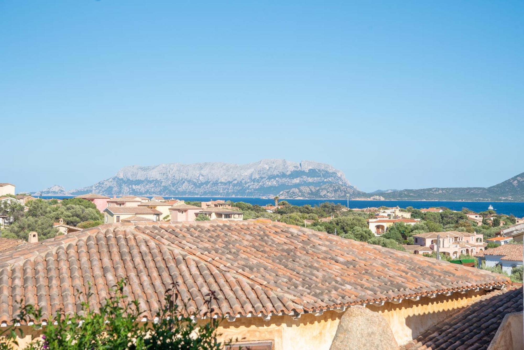 Sardegna Vista Mare E Piscina Olbia Extérieur photo