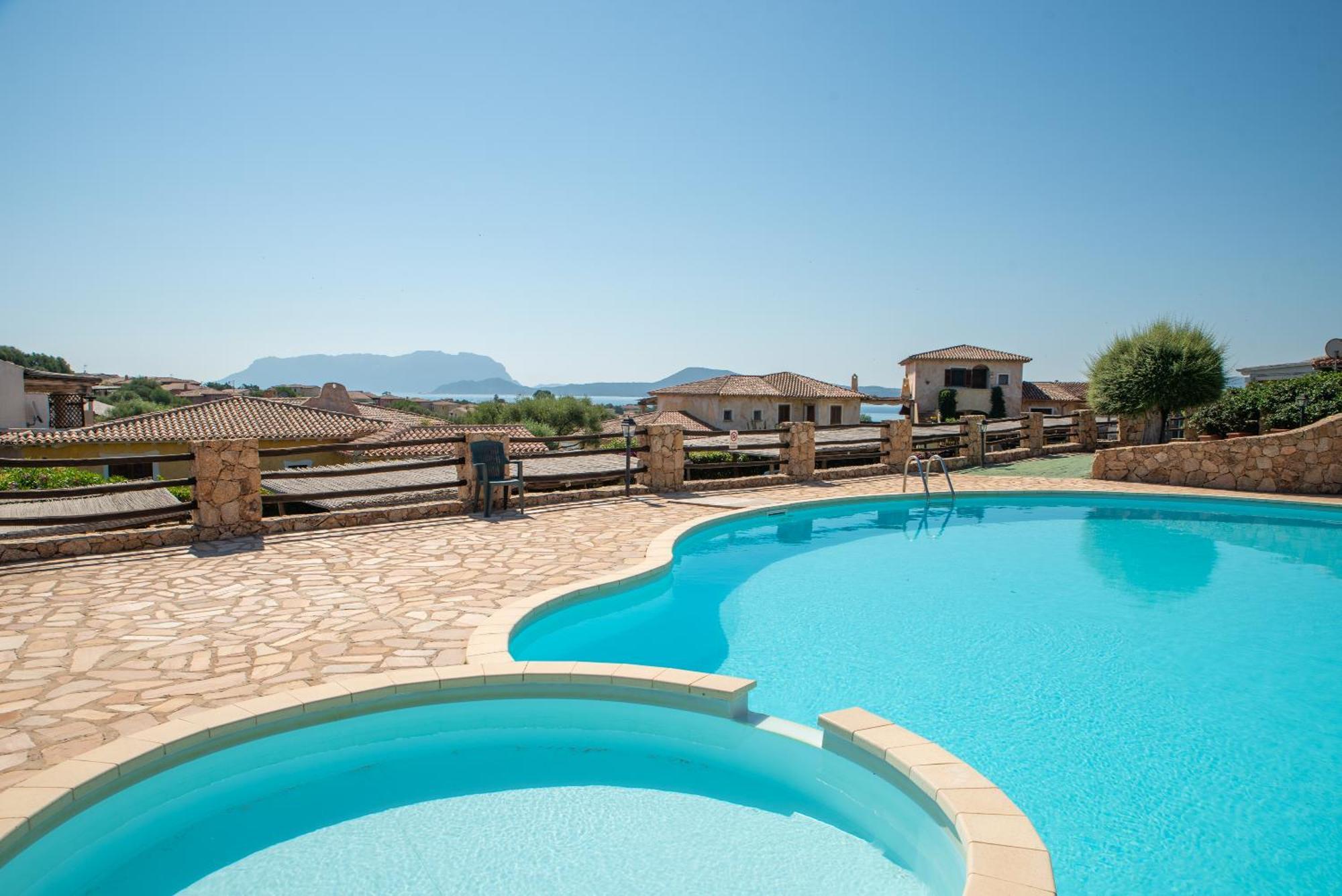 Sardegna Vista Mare E Piscina Olbia Extérieur photo